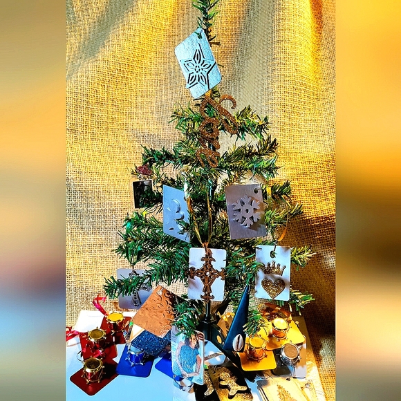 NEW (4x) Silver Italian Muro Christmas Ornaments Set! Handcrafted. Hand-painted. - Picture 7 of 8